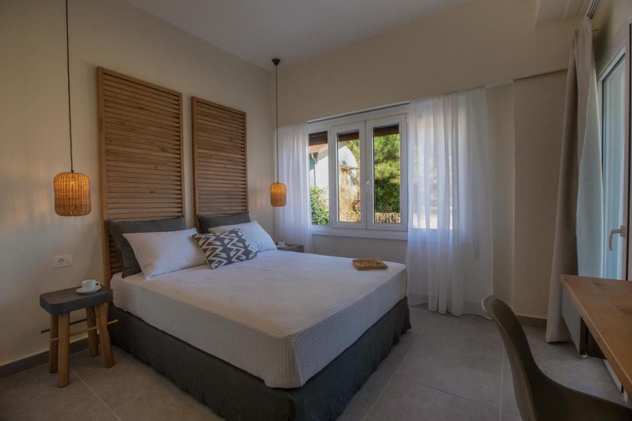 Anemelia Luxury Apartments Argostoli  Buitenkant foto