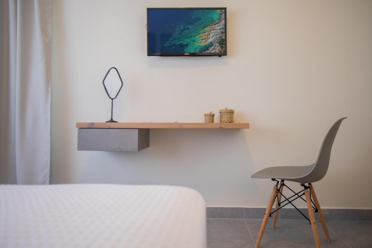 Anemelia Luxury Apartments Argostoli  Buitenkant foto