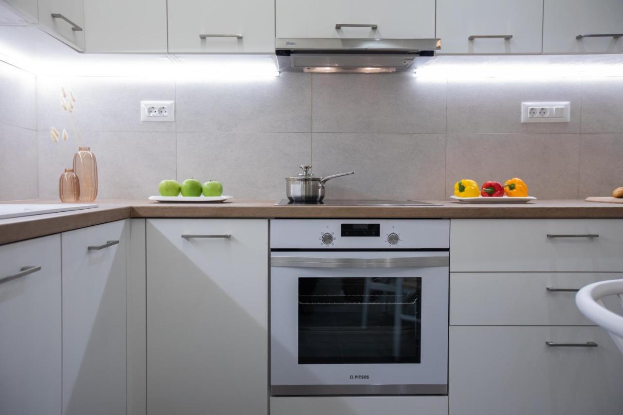 Anemelia Luxury Apartments Argostoli  Buitenkant foto